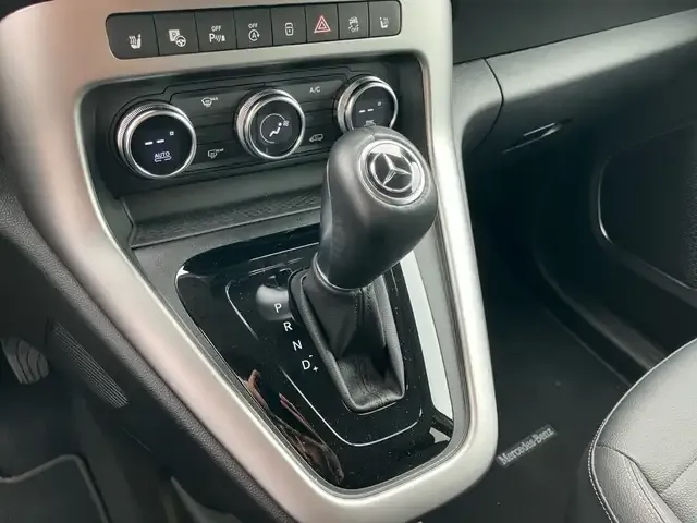 Mercedes-Benz Sonstiges