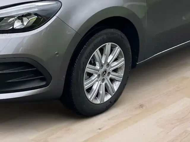 Mercedes-Benz Sonstiges