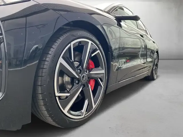 Audi S6 e-tron