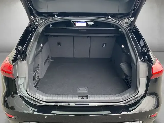 Audi S6 e-tron