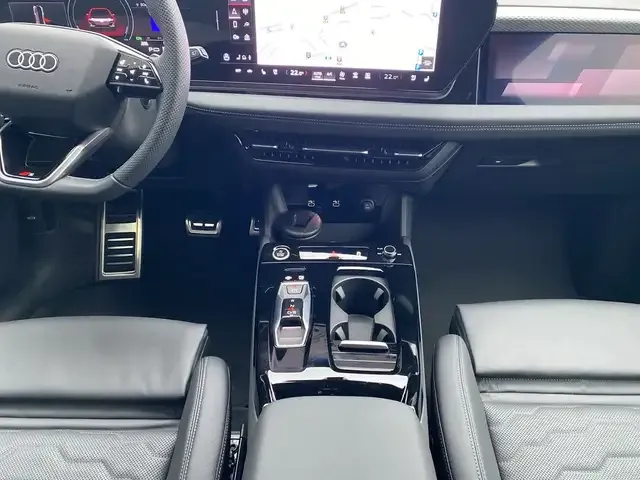 Audi S6 e-tron