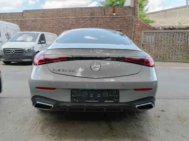 Mercedes-Benz CLE 220