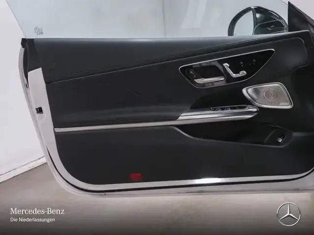 Mercedes-Benz CLE 300
