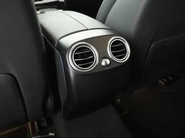 Mercedes-Benz EQC 400