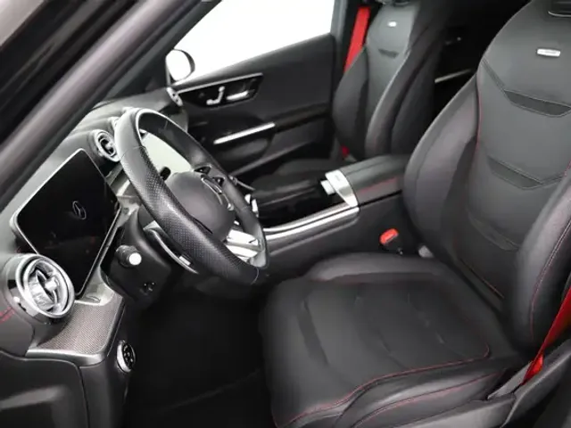 Mercedes-Benz C 43 AMG