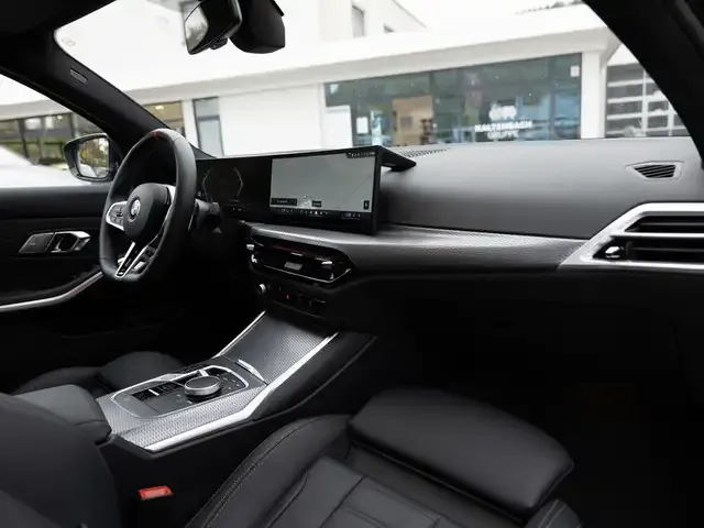 BMW 340