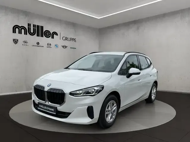 BMW 216