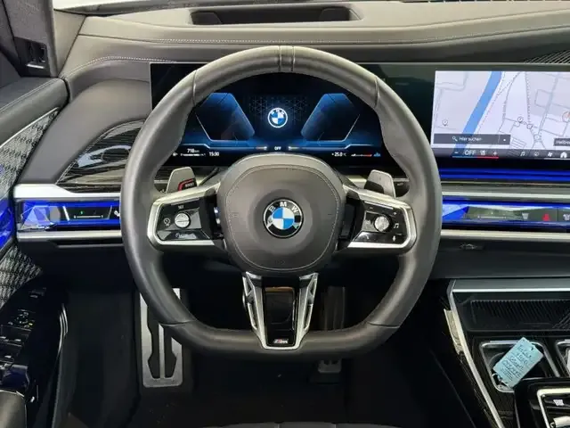 BMW 740