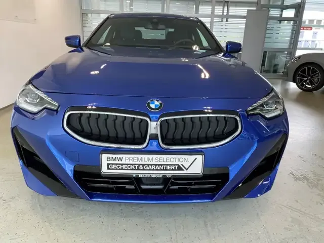 BMW 218