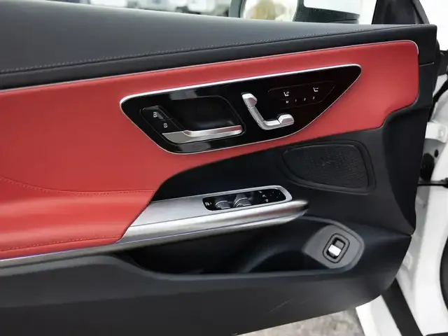 Mercedes-Benz CLE 200