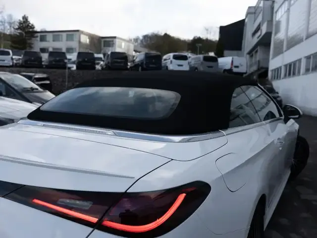 Mercedes-Benz CLE 200