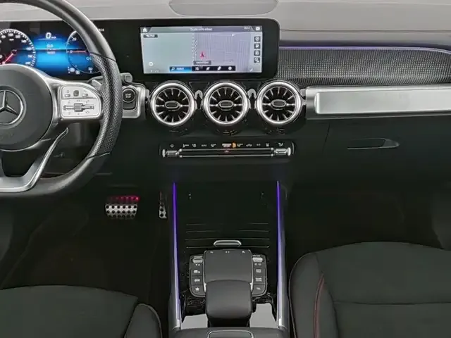 Mercedes-Benz EQB 300