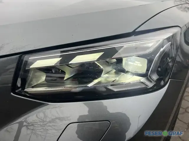Audi SQ2