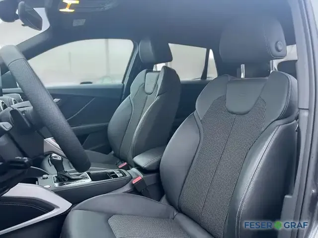 Audi SQ2