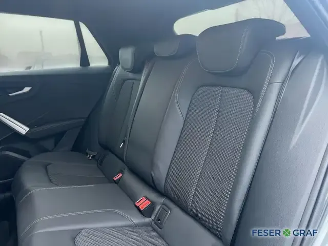 Audi SQ2