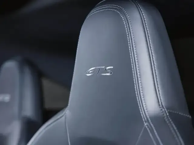Porsche 992