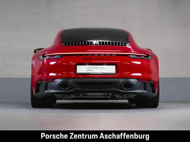 Porsche 992