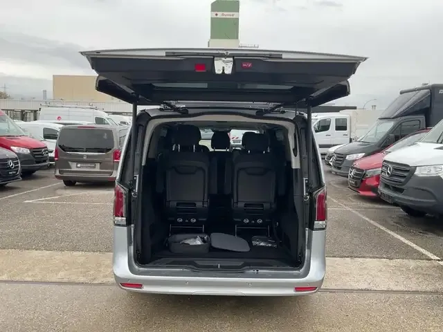 Mercedes-Benz EQV 300