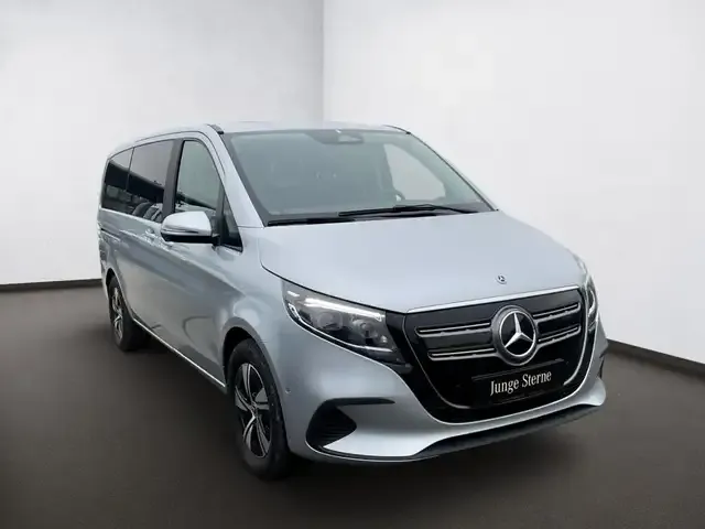 Mercedes-Benz EQV 300