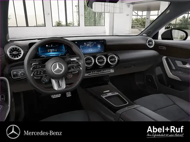 Mercedes-Benz CLA 35 AMG