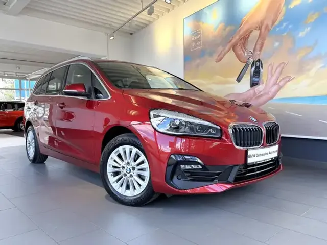 BMW 218