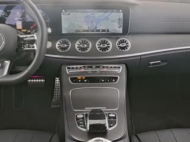 Mercedes-Benz E 400