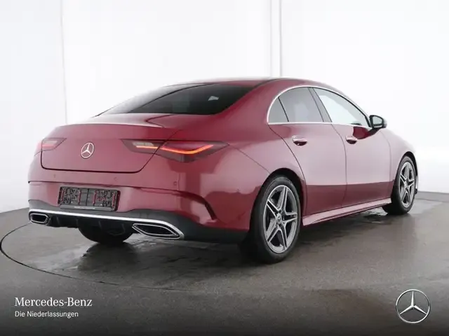 Mercedes-Benz CLA 200