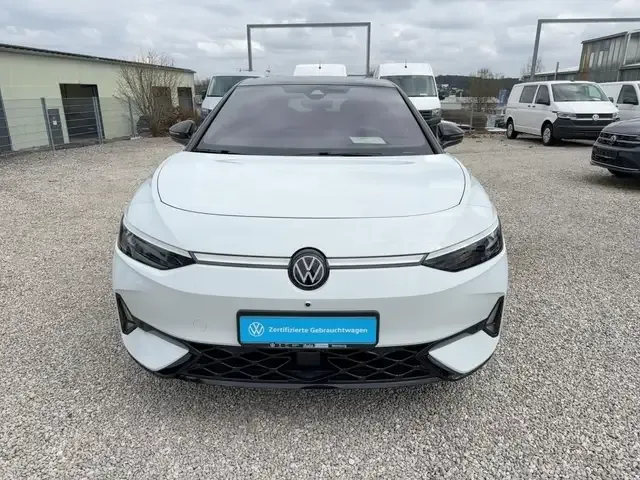 Volkswagen ID.7