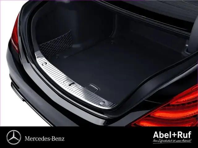 Mercedes-Benz S 560
