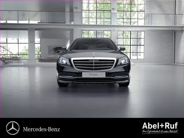 Mercedes-Benz S 560