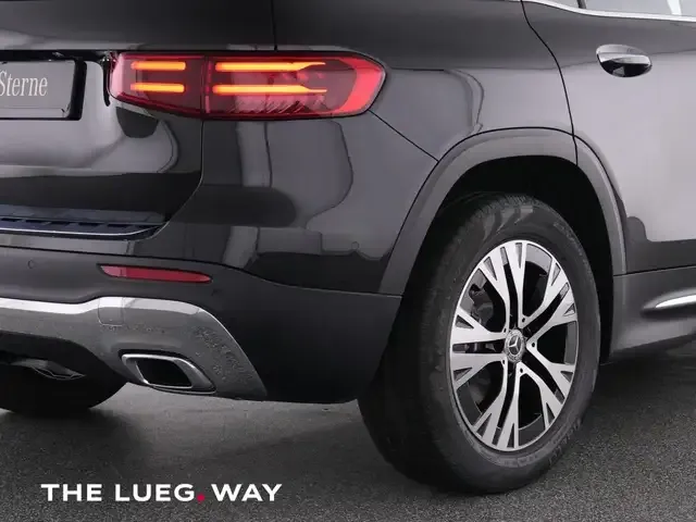 Mercedes-Benz GLB 200