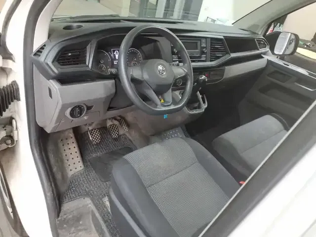 Volkswagen T6.1 Transporter