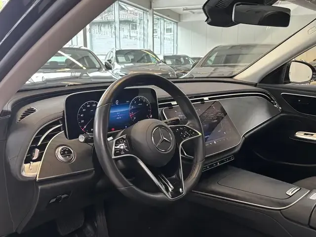 Mercedes-Benz E 200