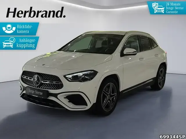 Mercedes-Benz GLA 200