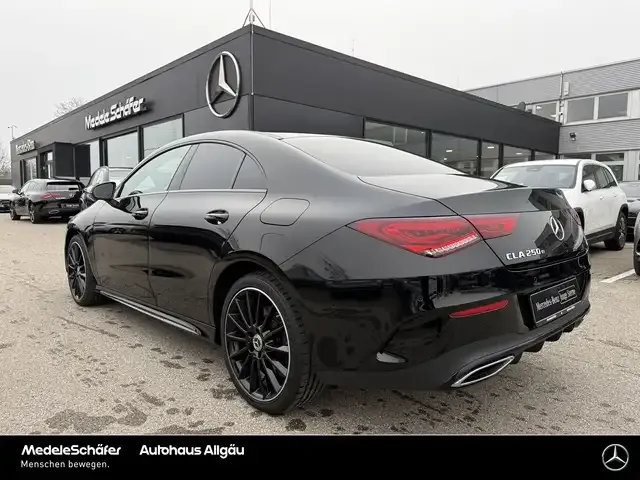 Mercedes-Benz CLA 250