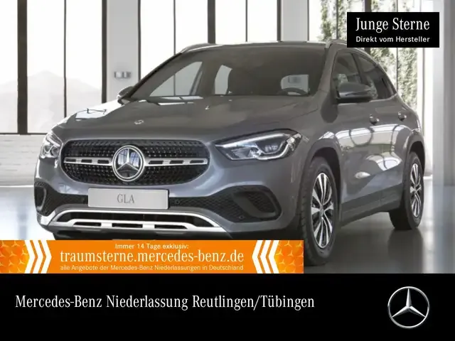 Mercedes-Benz GLA 220