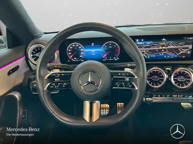 Mercedes-Benz CLA 220