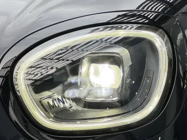 MINI Cooper SE Countryman