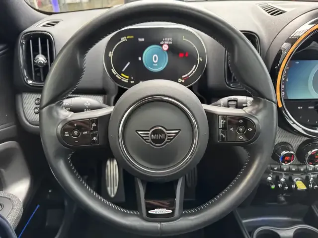 MINI Cooper SE Countryman