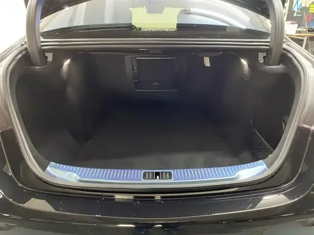 Mercedes-Benz S 600