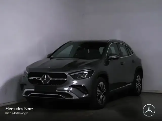 Mercedes-Benz GLA 180
