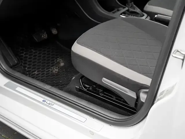 Volkswagen e-up!