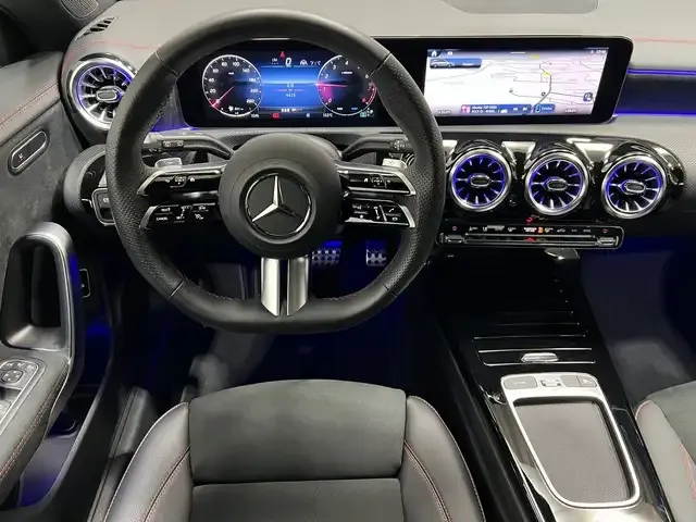 Mercedes-Benz CLA 180