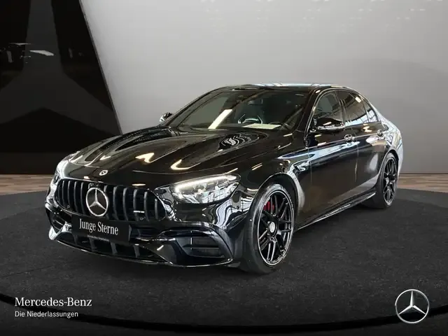 Mercedes-Benz E 63 AMG