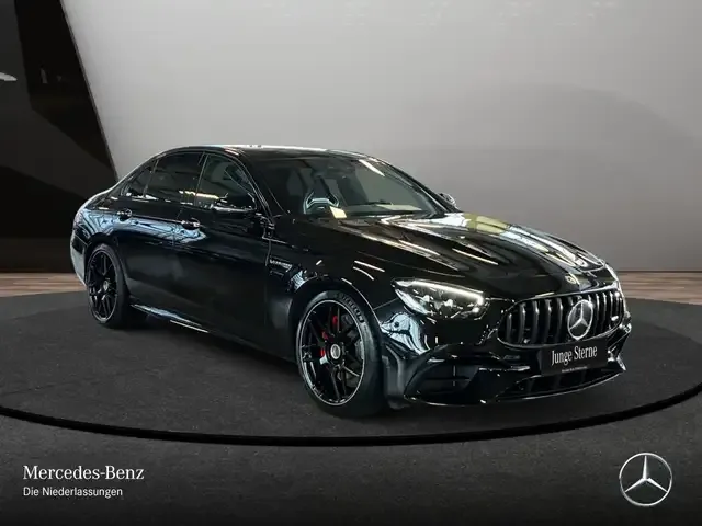 Mercedes-Benz E 63 AMG