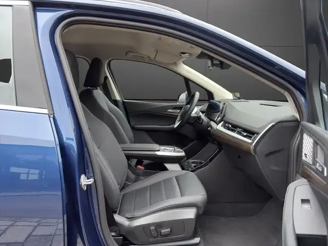 BMW 223