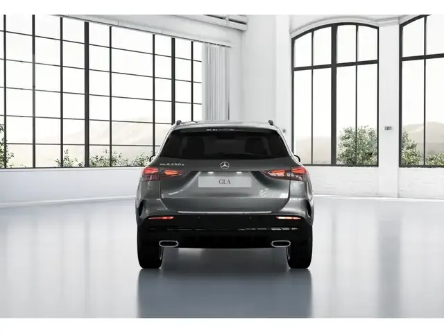 Mercedes-Benz GLA 250