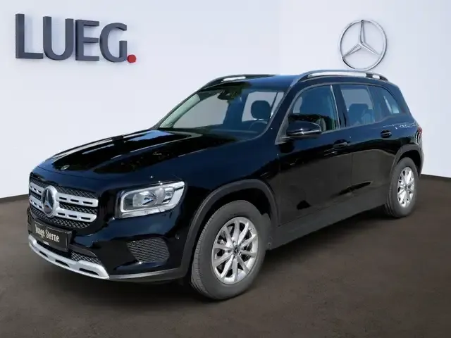 Mercedes-Benz GLB 180