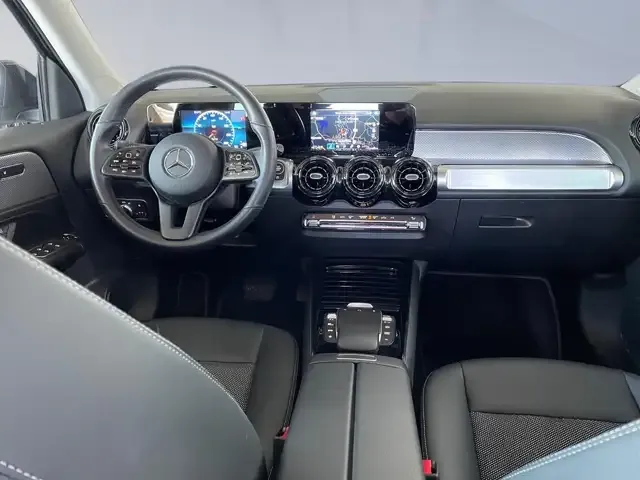 Mercedes-Benz GLB 180