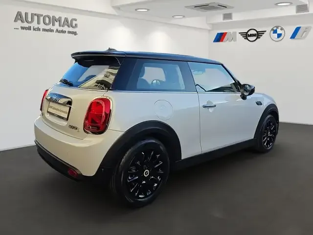 MINI Cooper SE